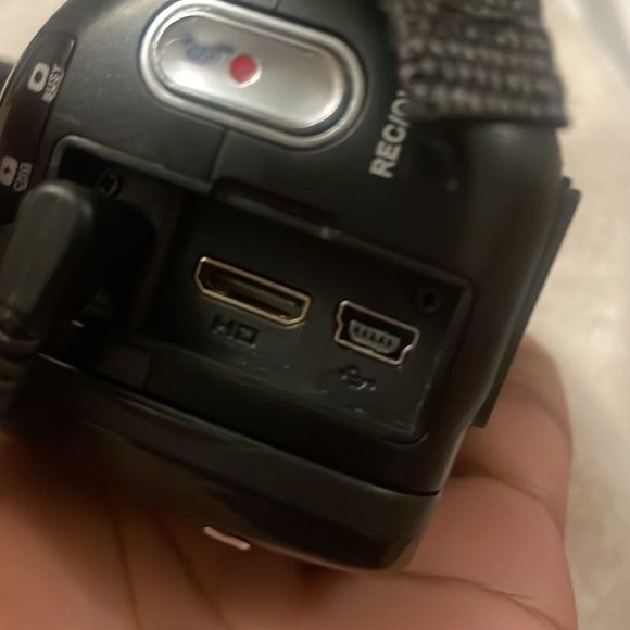 DVC Camera - Picture 5 of 5